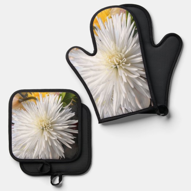 Claricia Oven Mitt & Pot Holder Set (Front/Back)