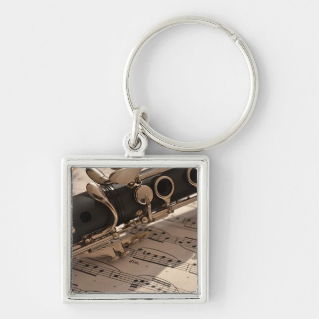 Clarinet musical instrument with notation keychain (Front)