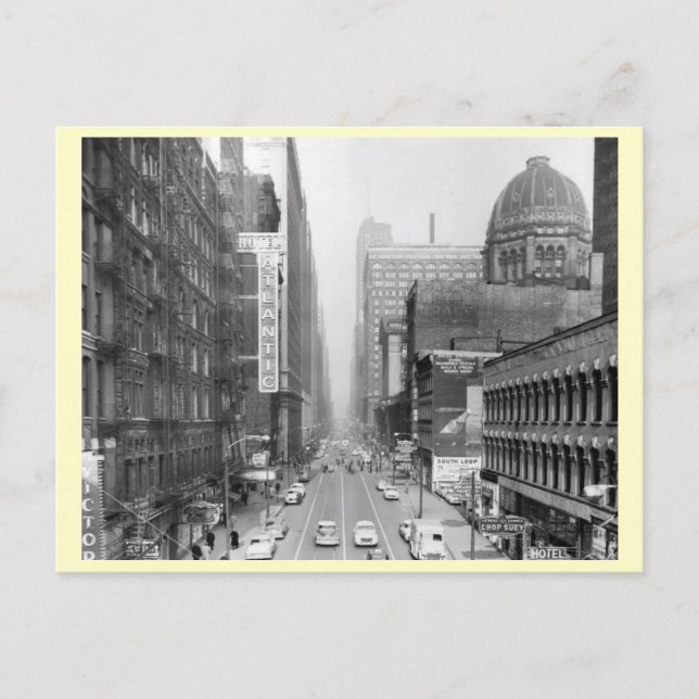 Clark St., Chicago, Illinois Vintage Postcard (Front)