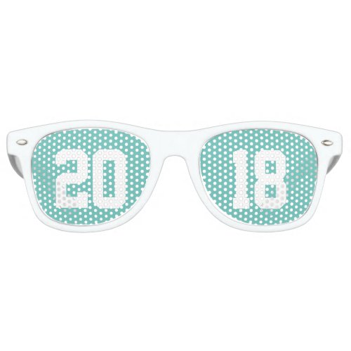 Class of 2018 retro sunglasses