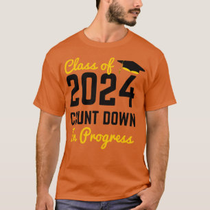Class of 2024 Gift Senior Gift Graduation Gift 202 T-Shirt