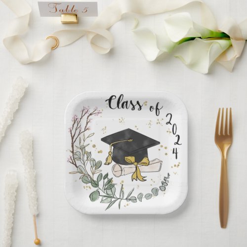 Class of 2024 paper plates