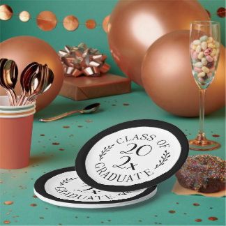 Class Of 2025 Graduate Typography Black Border Paper Plates