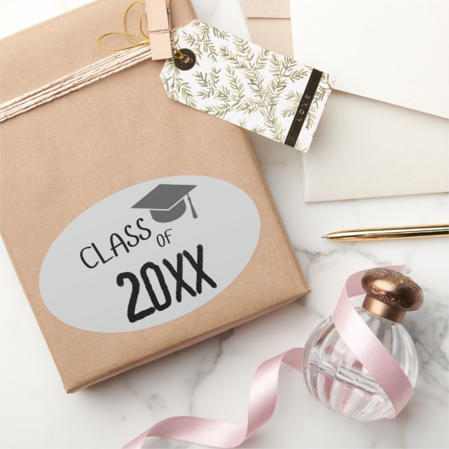 Class of 2025 Graduation Oval Sticker (Gifting)