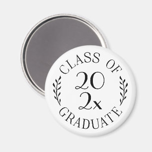 Class of 2026 Graduate Chic Black Typography Magnet