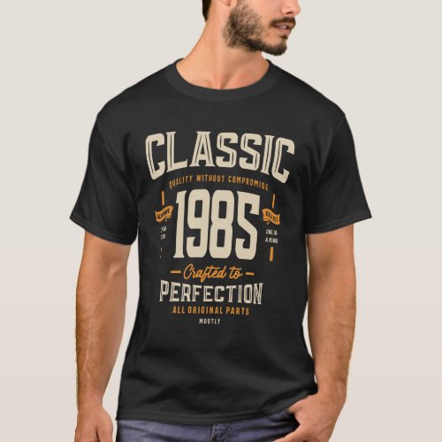 Classic 1985 Birthday 38 Years Old T_Shirt