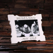 Classic 5" x 7" White Wooden Picture Frame (Front)