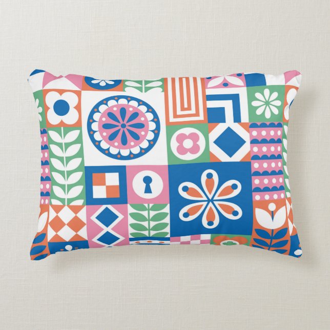 Classic Art Deco Seamless Pattern. Geometric Styli Accent Pillow (Front)