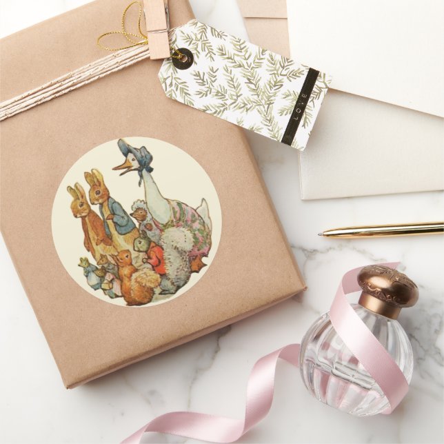 Classic Beatrix Potter Peter and Friends Classic Round Sticker (Gifting)
