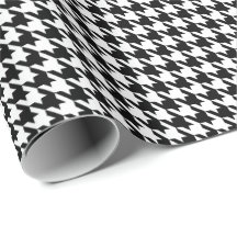 Classic Black and White Houndstooth Pattern 