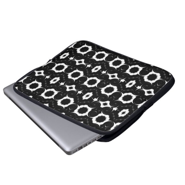 classic black and white pattern case (Front Bottom)