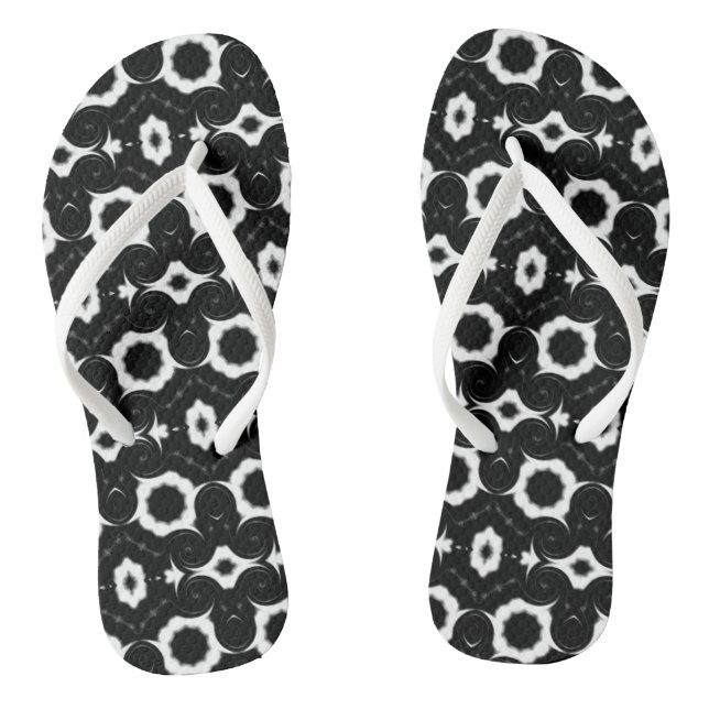 Classic black and white pattern flip flops (Footbed)
