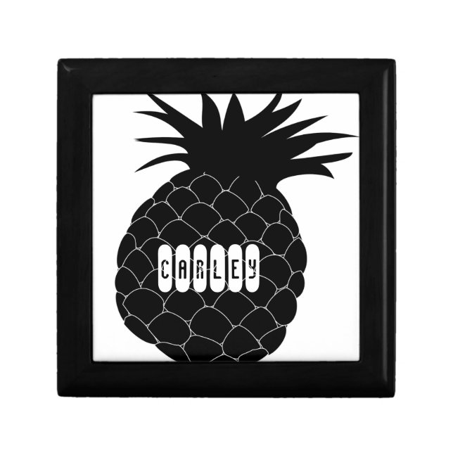 Classic Black and White Pineapple Pattern Gift Box (Front)