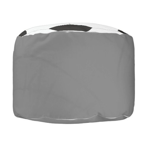  Classic black and white soccer ball Pouf