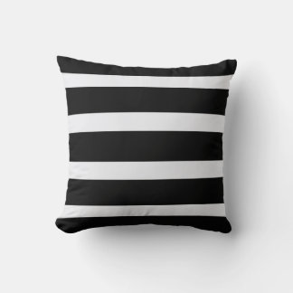 Classic Black & White Striped Throw Pillow – Mode