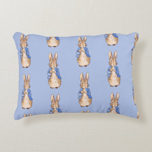 Classic bunny rabbit accent pillow (Front)