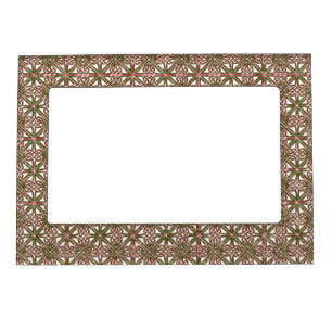 Classic Celtic Knot Christmas Red & Green pattern Magnetic Frame