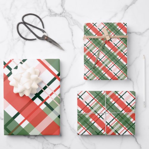 Classic Christmass Red Green and White plaid Wrapping Paper Sheets