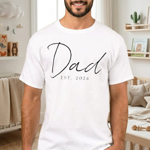 Classic Dad EST Year Simple Family Script Design T-Shirt