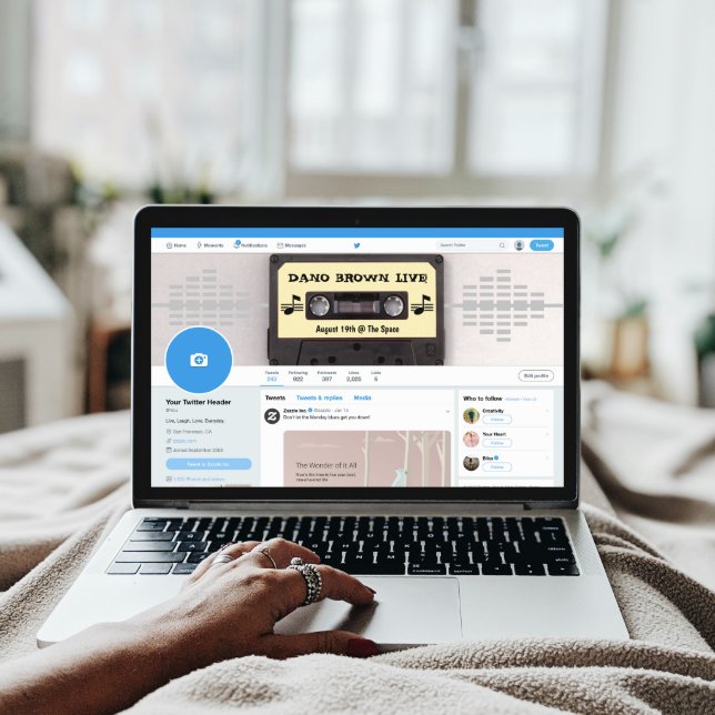 Classic Dano Brown Live Twitter Header (Laptop)