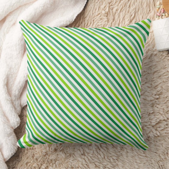 Classic Diagonal Candy Stripe Seamless Pattern Throw Pillow (Blanket)