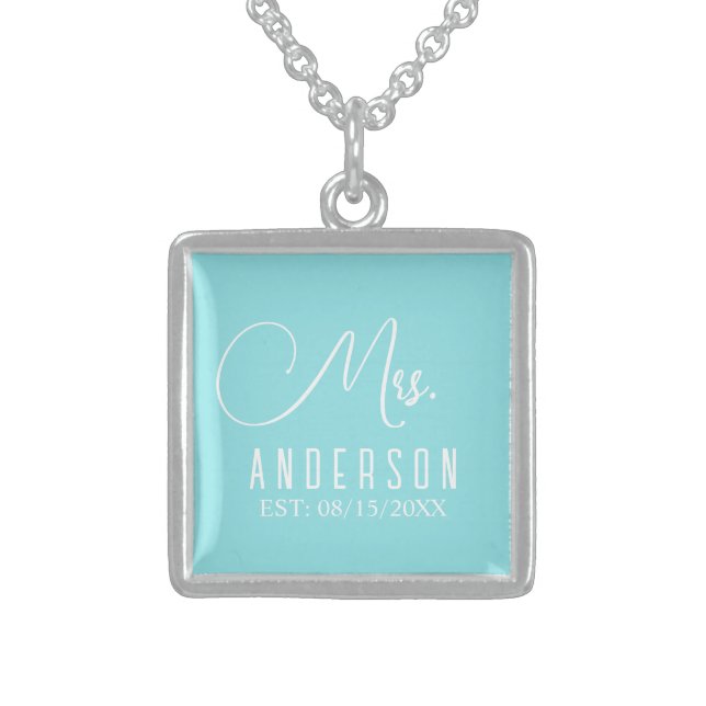 classic elegant chic custom turquoise Necklace (Front)