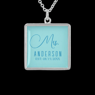 classic elegant chic unique turquoise Necklace