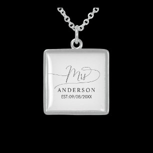 classic elegant minimalist unique Necklace 