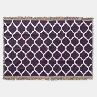Classic Elegant Purple Moroccan Quatrefoil pattern Throw Blanket