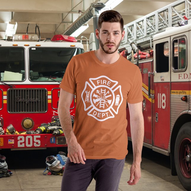Classic Fire Department Maltese Cross Firefighter  T-Shirt (Classic Fire Department Maltese Cross Firefighter T-Shirt)
