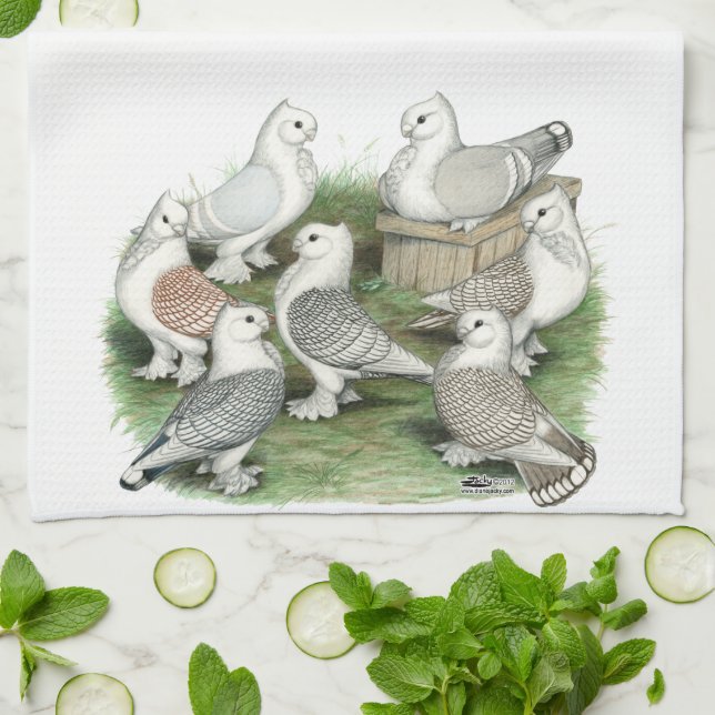 Classic Frill Pigeons Towel (Folded)