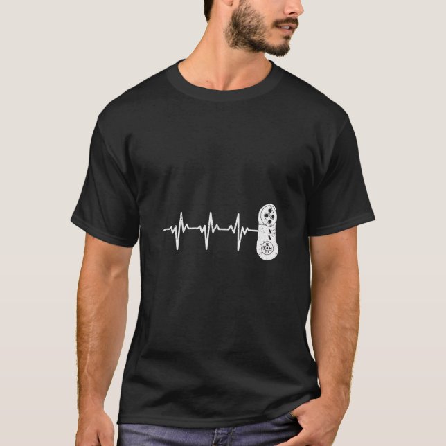 Classic Gamer Heartbeat Shirt Video Game Lover Gam (Front)