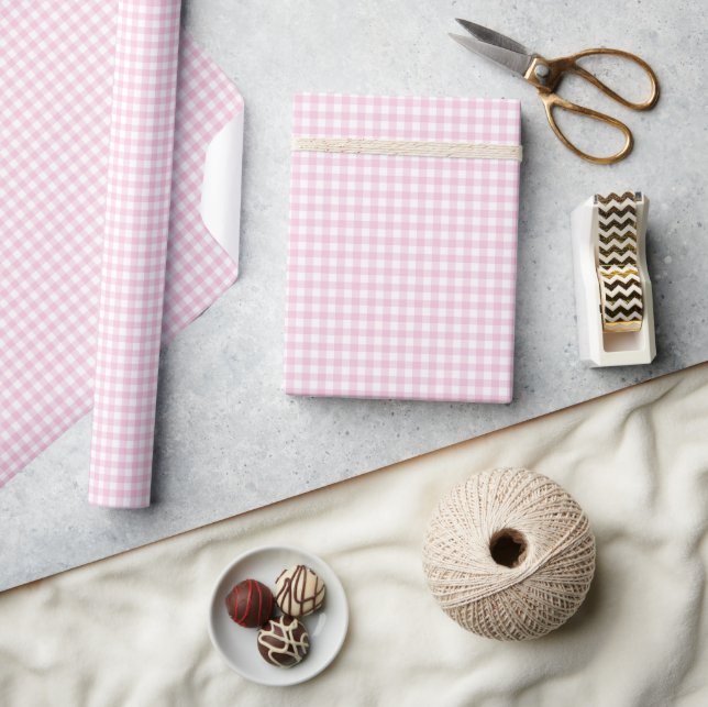 Classic Gingham Light Pink Wrapping Paper (Crafts)
