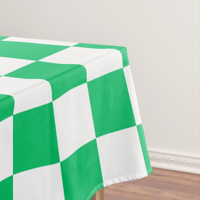 Classic green checkered  tablecloth (In Situ)