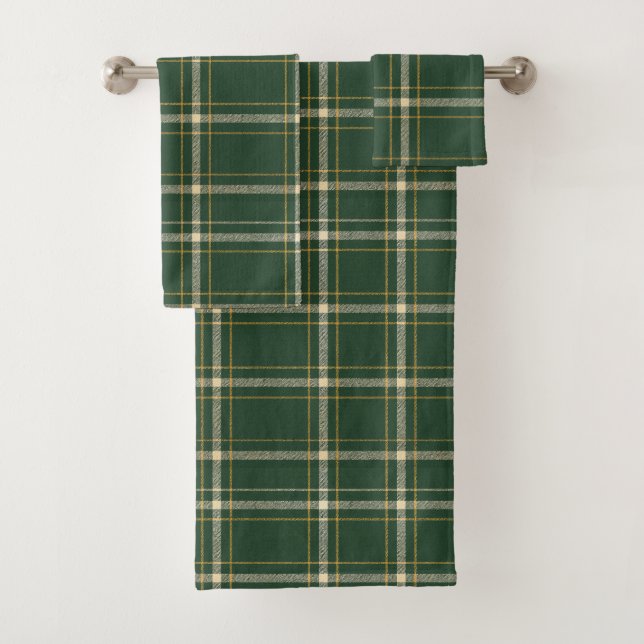 Classic Green Plaid Christmas Bath Towel Set (Insitu)