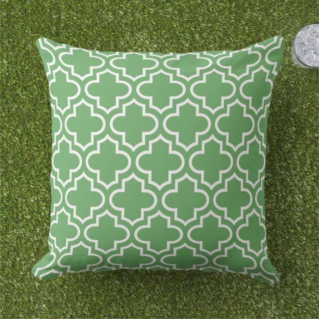 Classic Green White Quatrefoil Trellis Outdoor Pillow (Grass)