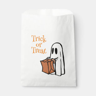 Classic Halloween Ghost with Bag Trick or Treating