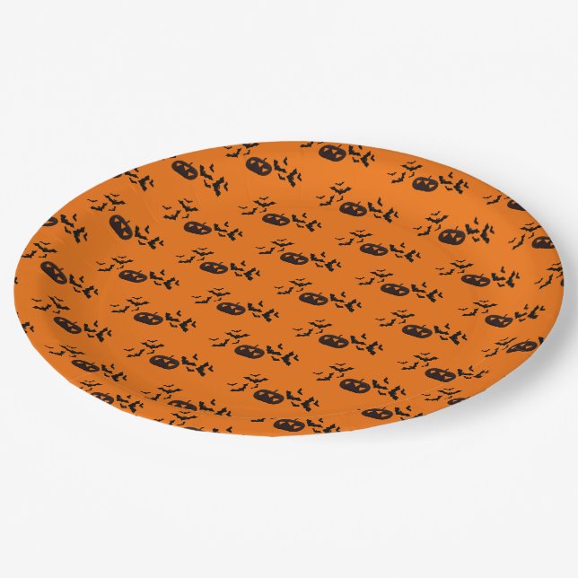 Classic Halloween Paper Plat Pumpkin Bat Pattern  Plates (Angled)
