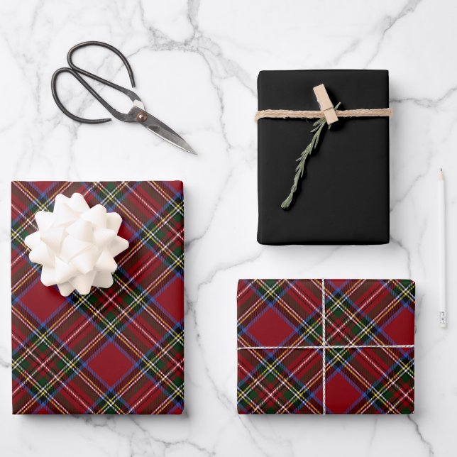 Classic Holiday Red Tartan Wrapping Paper Sheets (Front)