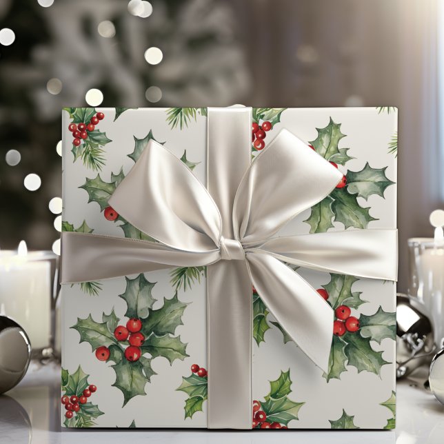 Classic Holly And Berries Christmas Wrapping Paper (Classic Holly And Berries Christmas Wrapping Paper)