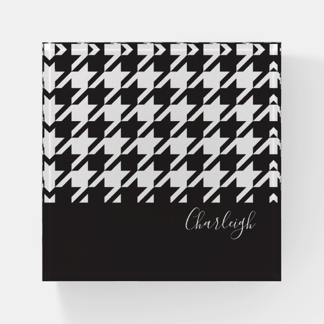 Classic Modern Black and White Houndstooth