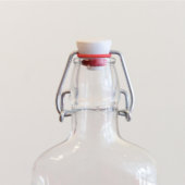 Classic Monogram Glass Flask - Wedding Party Gifts (Close-Up)