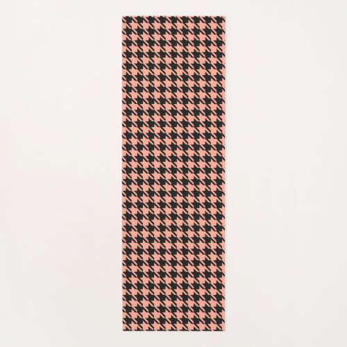 Classic Pepita Houndstooth Pattern Black Peach    Yoga Mat