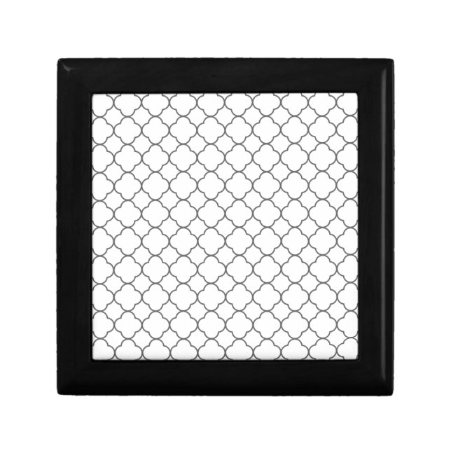 Classic Quatrefoil Pattern Keepsake Box (Front)