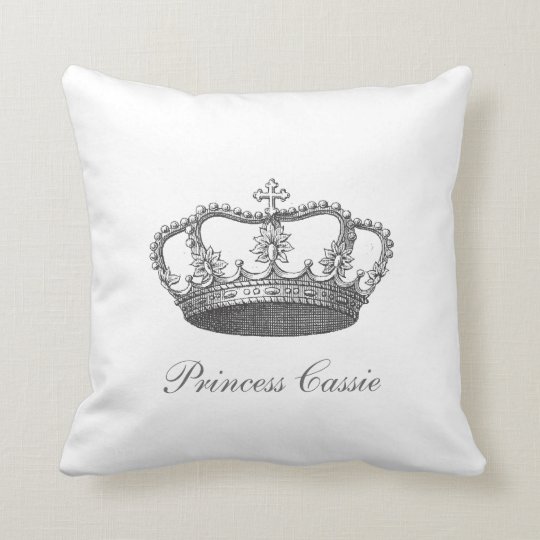 Classic Queen's Crown Throw Pillow | Zazzle.com