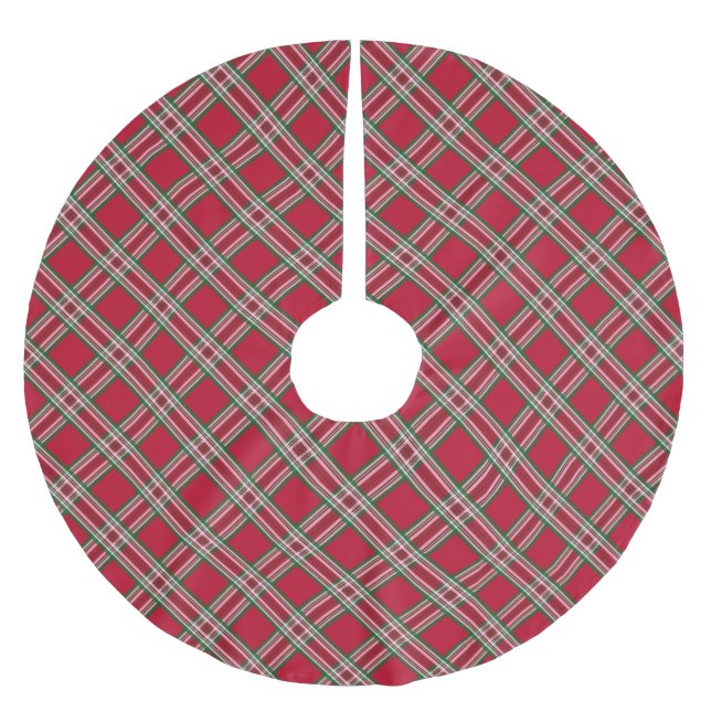 Classic Red Christmas Plaid Tree Skirt (Front)