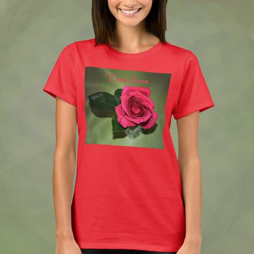 Classic Red Rose on Green True Love Floral T_Shirt