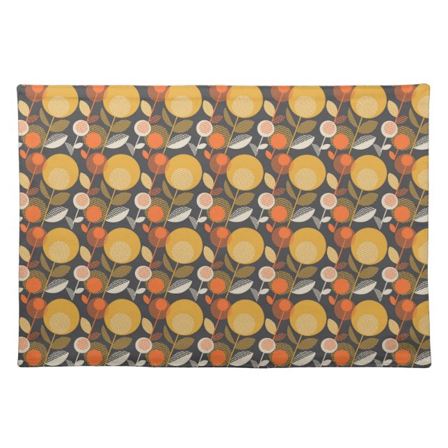 Classic Retro Floral Pattern Cloth Placemat (Front)