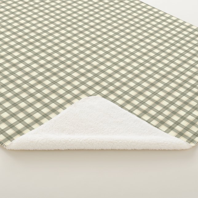 Classic Sage Tartan Sherpa Blanket (3/4)