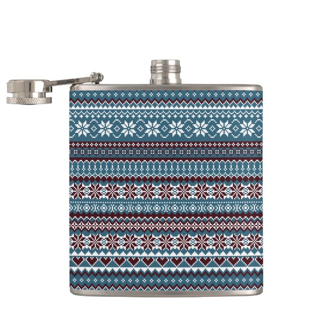 Classic Scandinavian Christmas Sweater Pattern Flask (Opened)